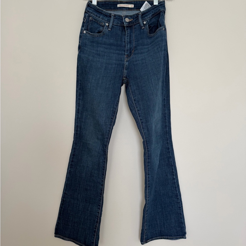 Levi’s 725 High Rise Classic Blue Women's Bootcut Jeans